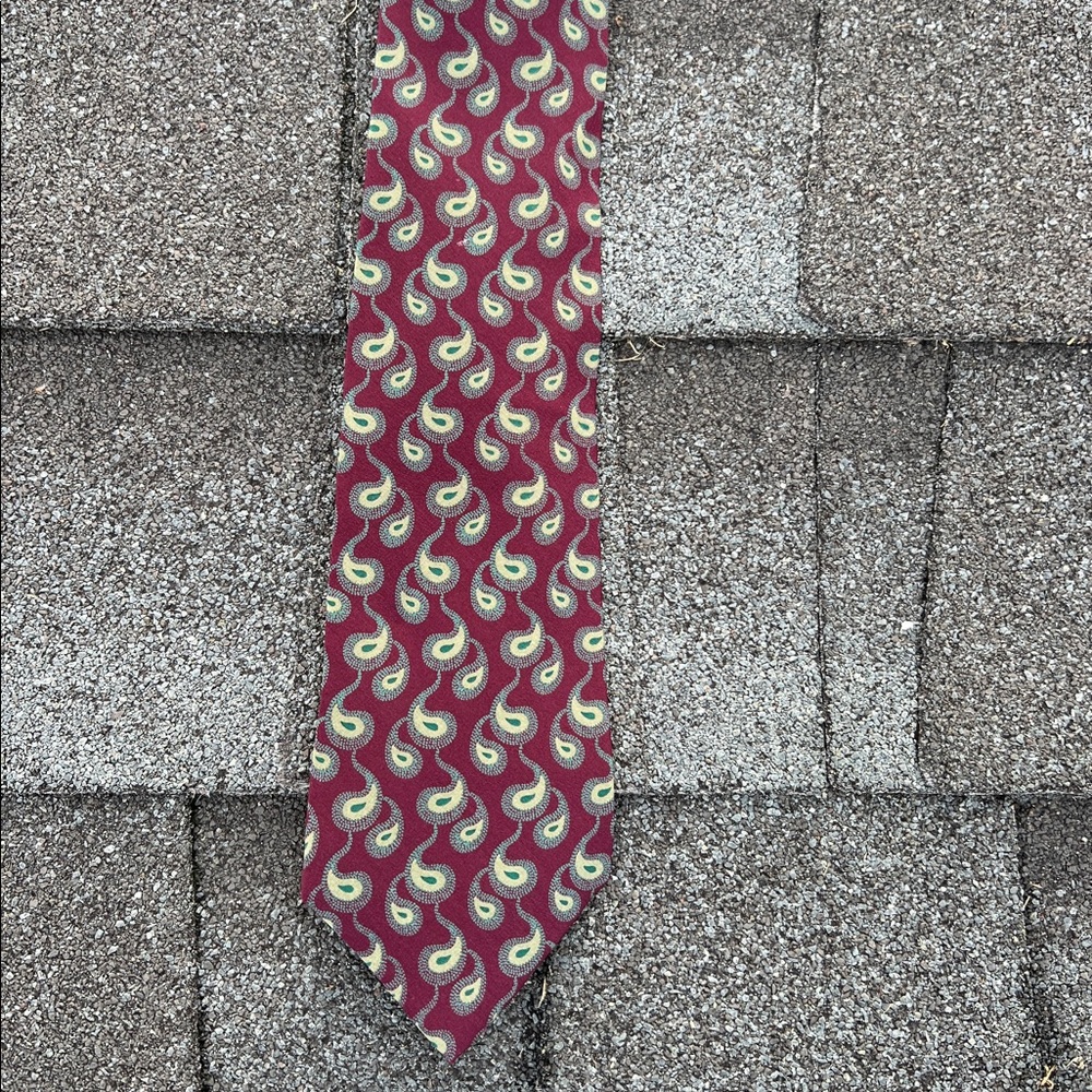 VGUC Vintage Giorgio Armani Cravatte silk tie